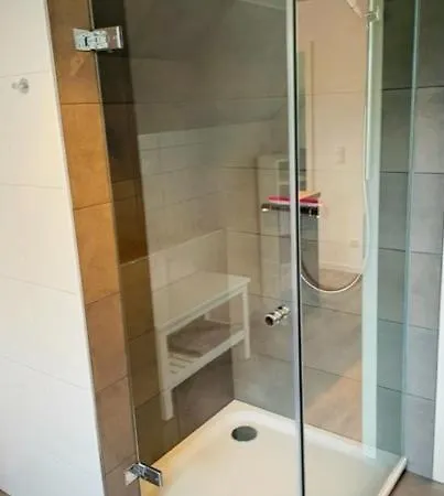 Neu! Am Park Apartment